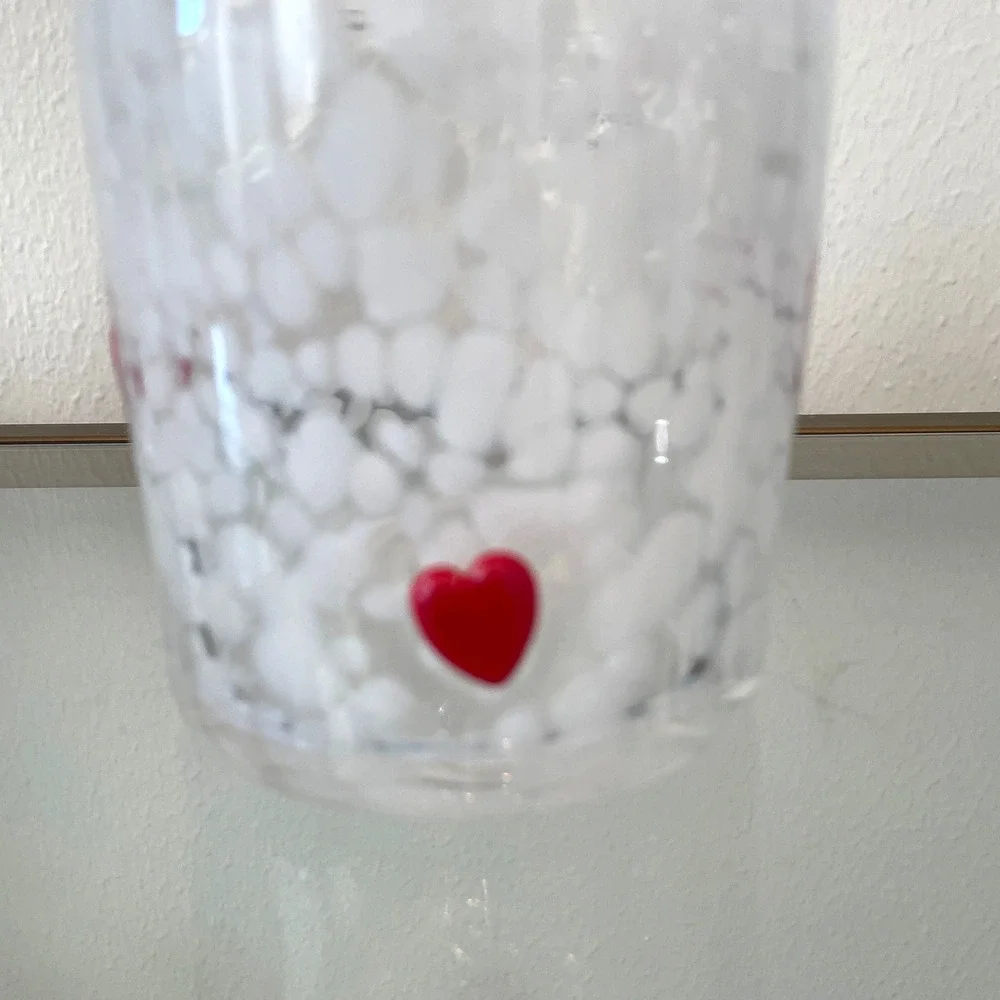 Unbranded red heart